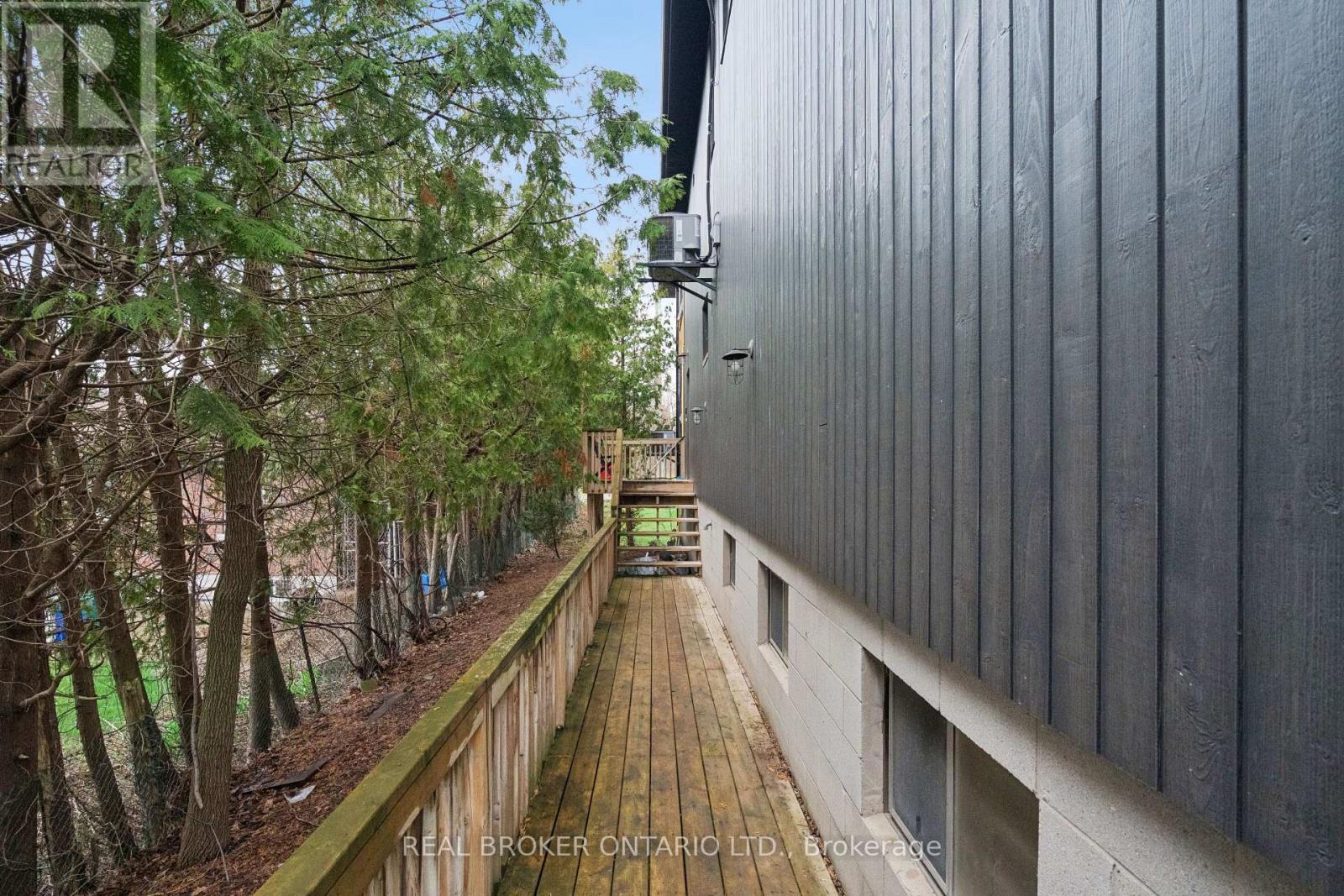 119 Tremaine Road, Milton (Mn Milton North), Ontario  L9T 2X1 - Photo 3 - W13055010