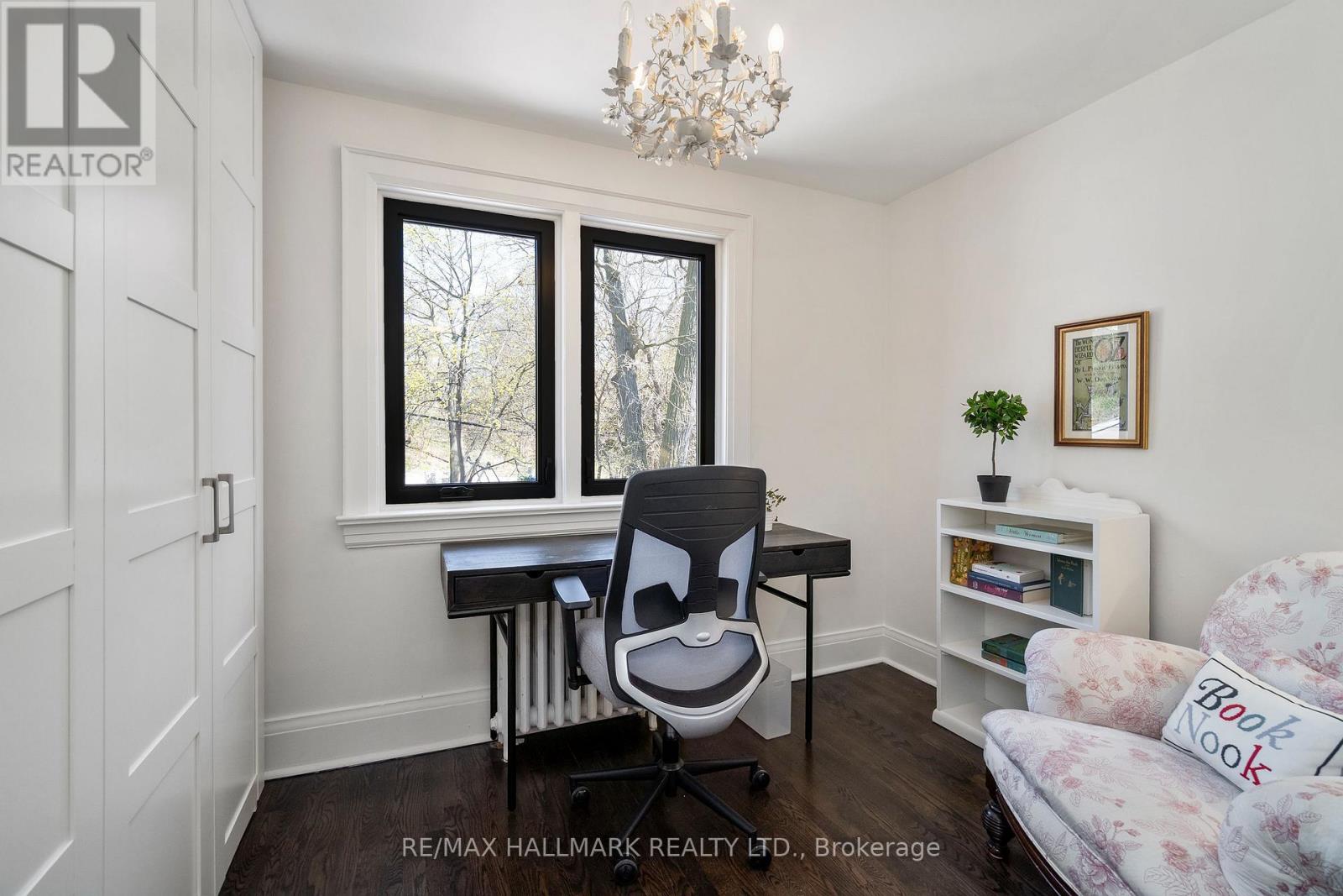 81 Armadale Avenue, Toronto, Ontario  M6S 3W9 - Photo 11 - W13055054