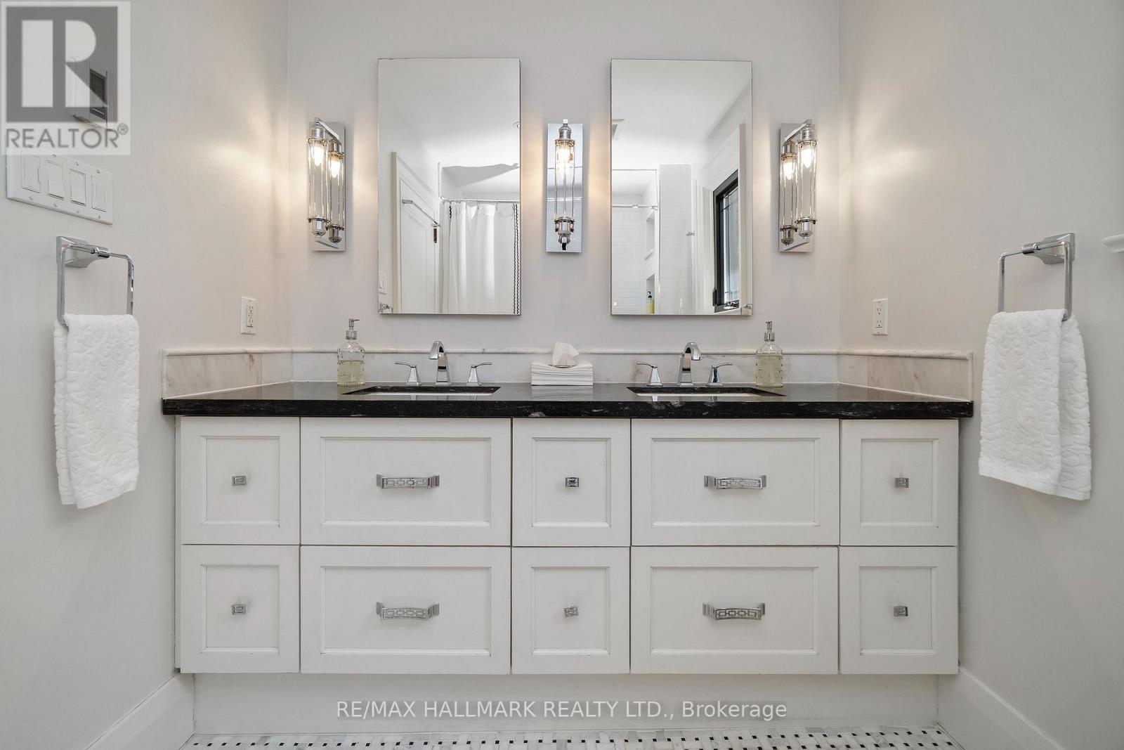 81 Armadale Avenue, Toronto, Ontario  M6S 3W9 - Photo 28 - W13055054