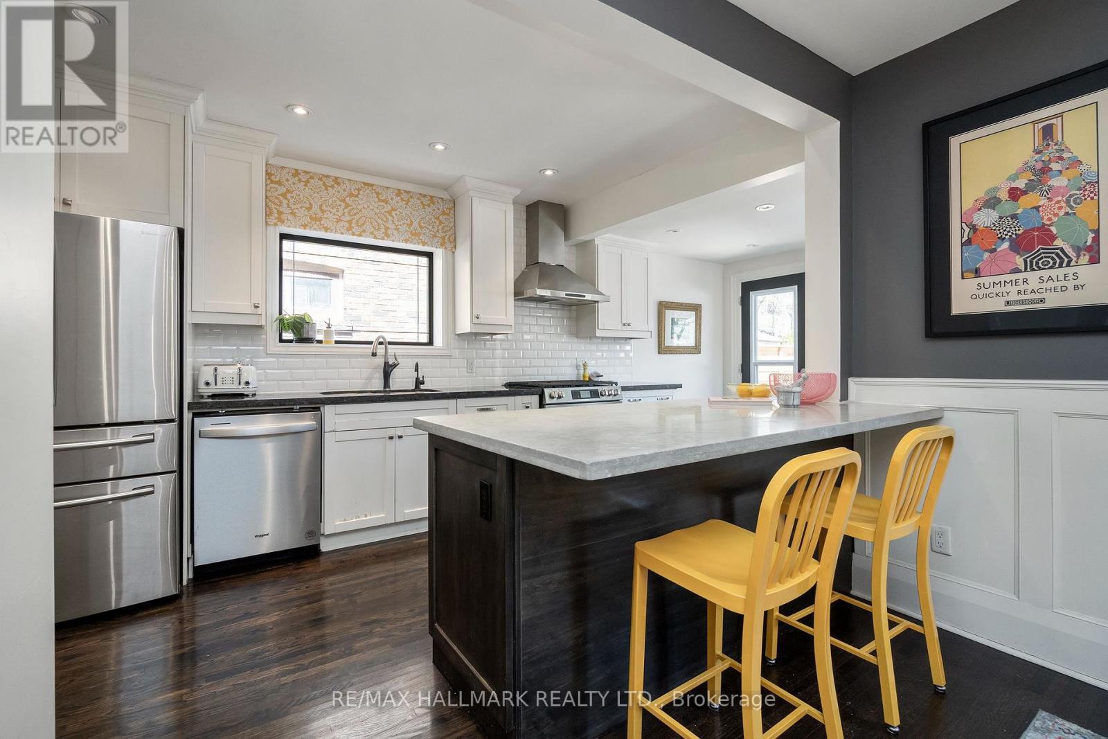 81 Armadale Avenue, Toronto, Ontario  M6S 3W9 - Photo 6 - W13055054