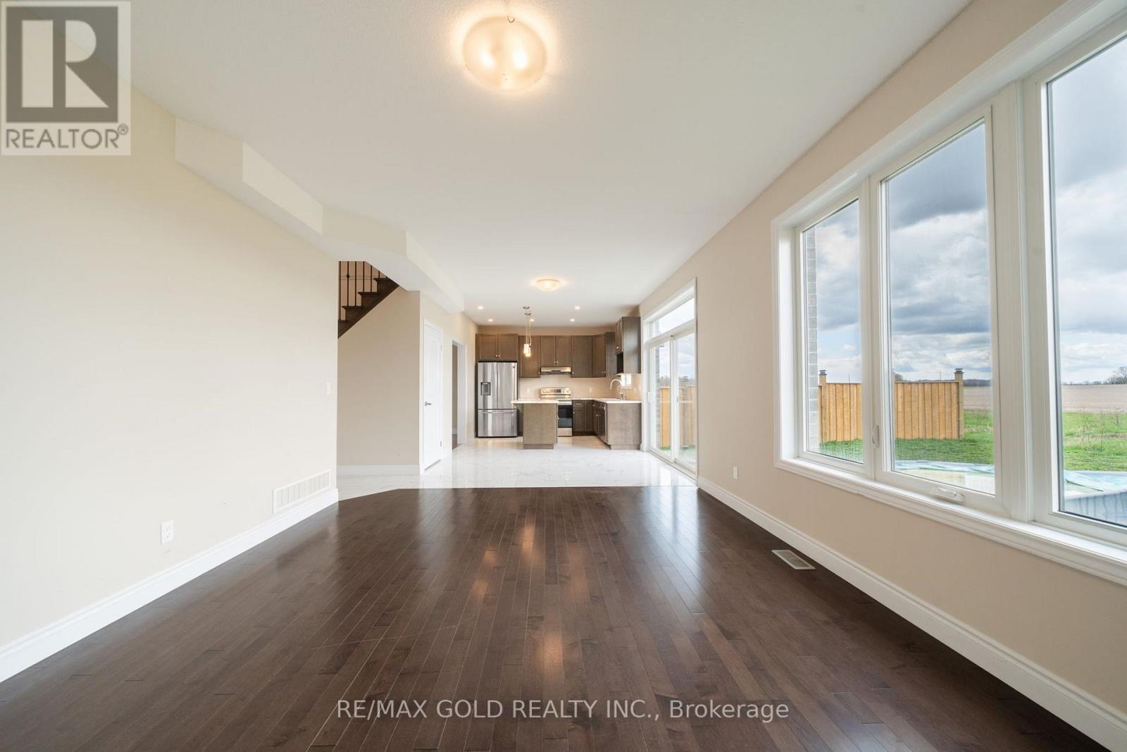 75 Burton Street, East Zorra-Tavistock, Ontario  N0J 1M0 - Photo 15 - X13055056