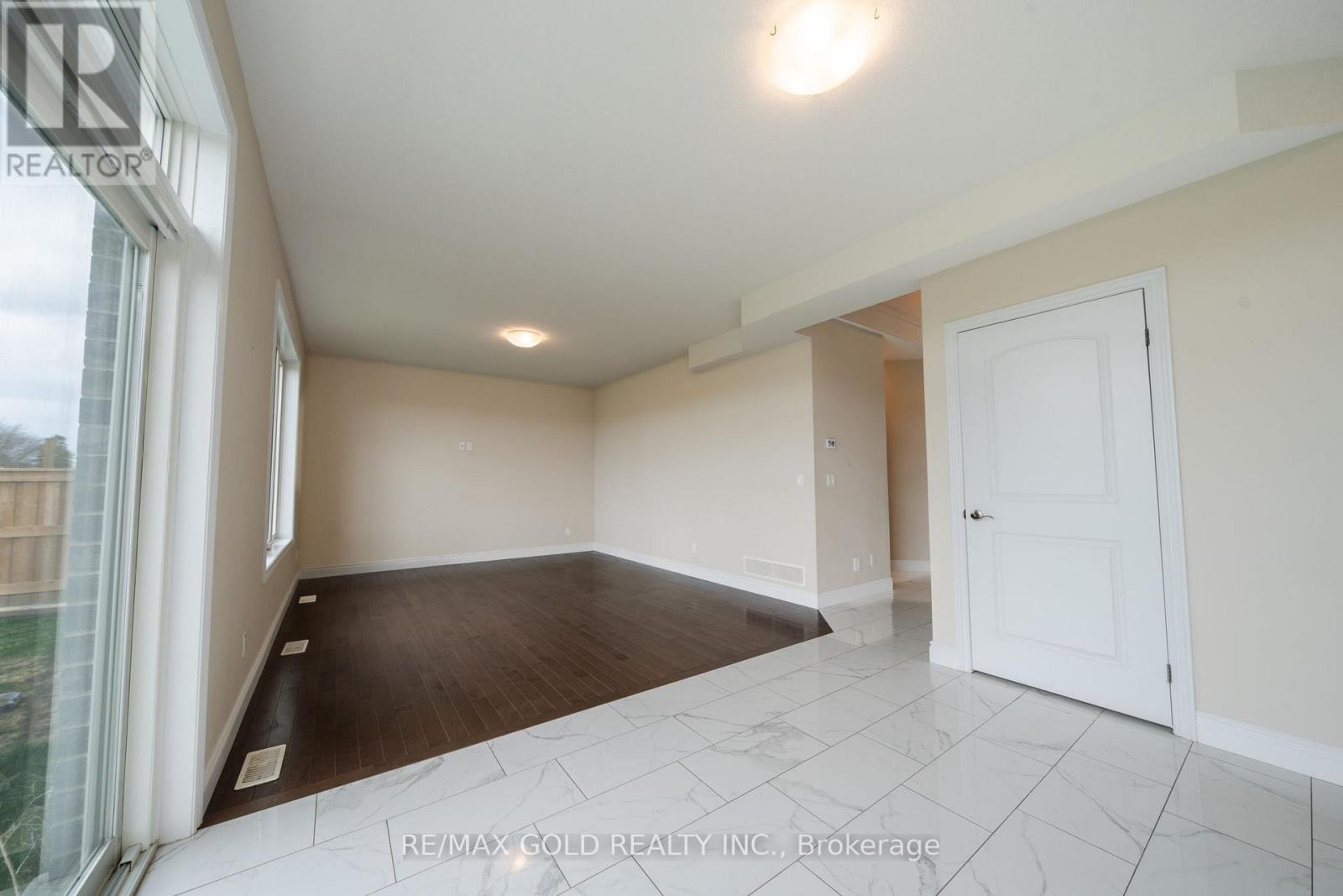 75 Burton Street, East Zorra-Tavistock, Ontario  N0J 1M0 - Photo 20 - X13055056