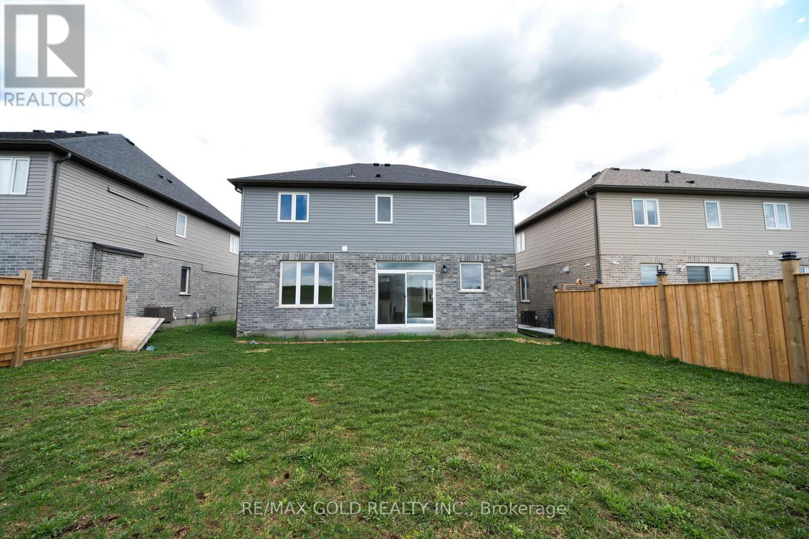 75 Burton Street, East Zorra-Tavistock, Ontario  N0J 1M0 - Photo 44 - X13055056