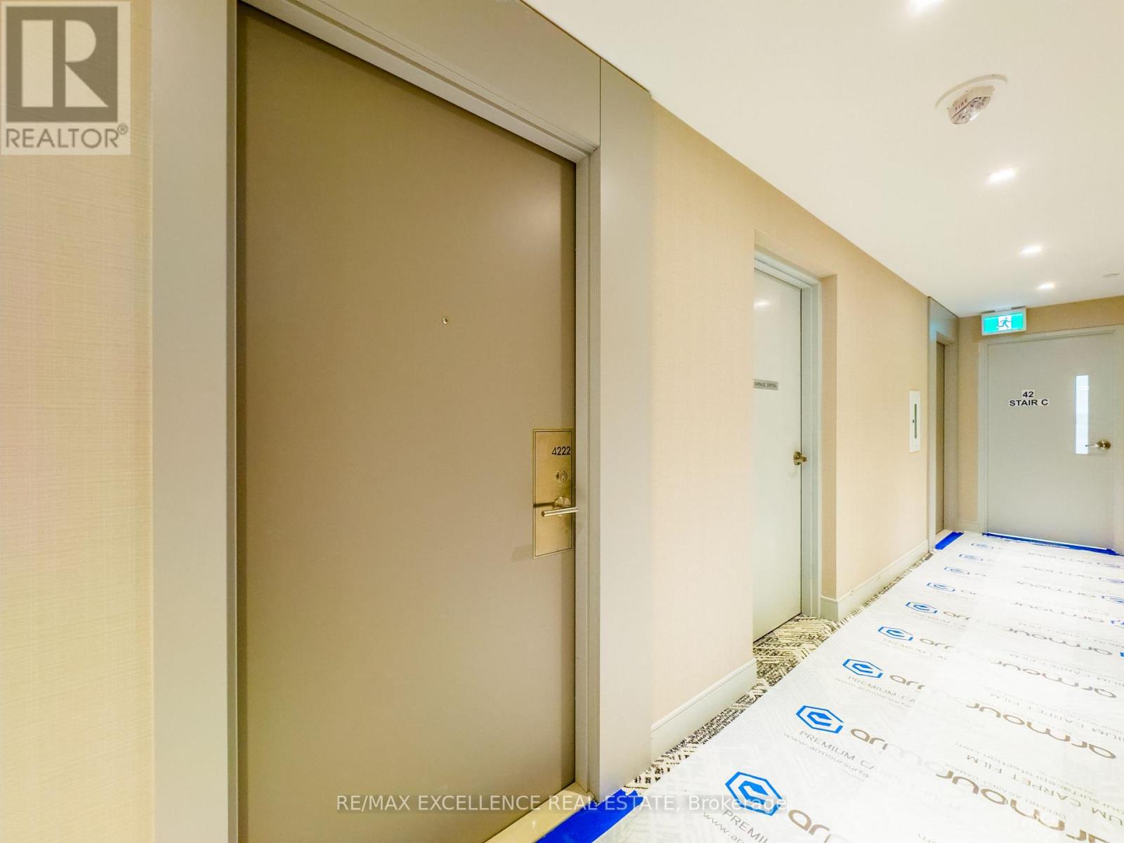 22 - 28 Widmer Street, Toronto, Ontario  M5V 0T2 - Photo 9 - C13054858