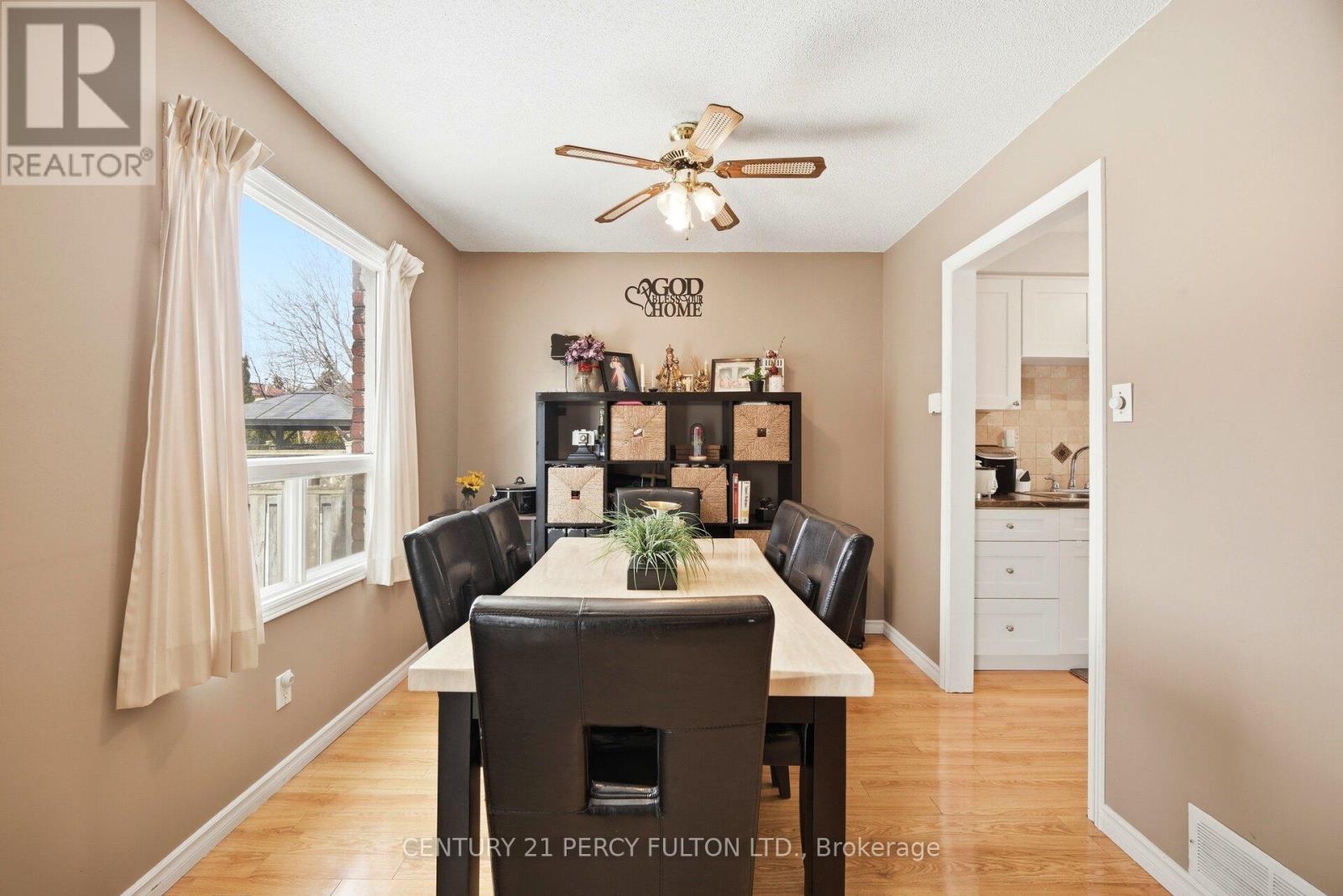 58 Marshall Crescent, Ajax, Ontario  L1T 2N9 - Photo 8 - E13052600