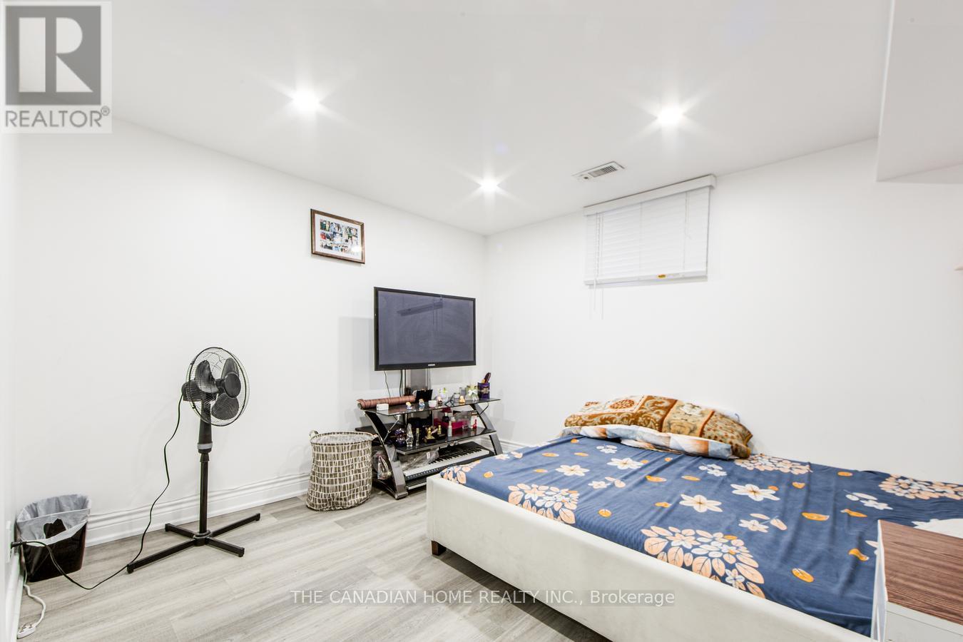 70 Moraine Hill Bsmt Drive, Toronto, Ontario  M1T 2A2 - Photo 9 - E13054098