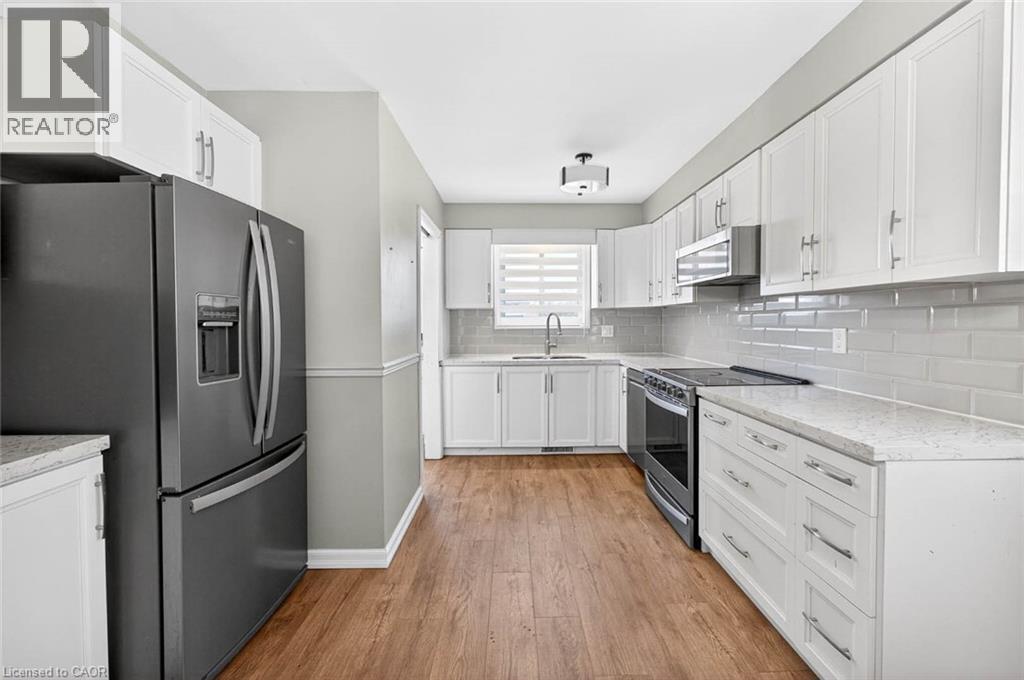 340 Fairlawn Street, Oshawa, Ontario  L1J 4R3 - Photo 12 - 40825109