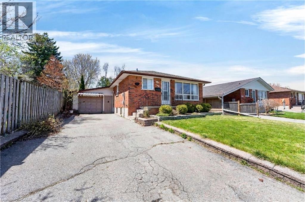 340 Fairlawn Street, Oshawa, Ontario  L1J 4R3 - Photo 3 - 40825109