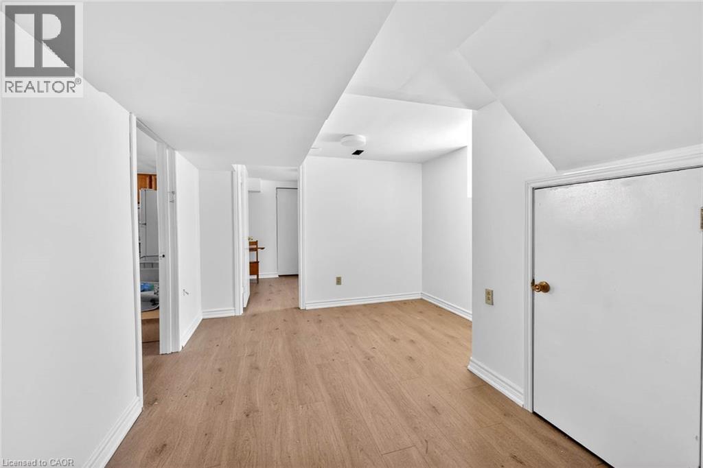 340 Fairlawn Street, Oshawa, Ontario  L1J 4R3 - Photo 36 - 40825109