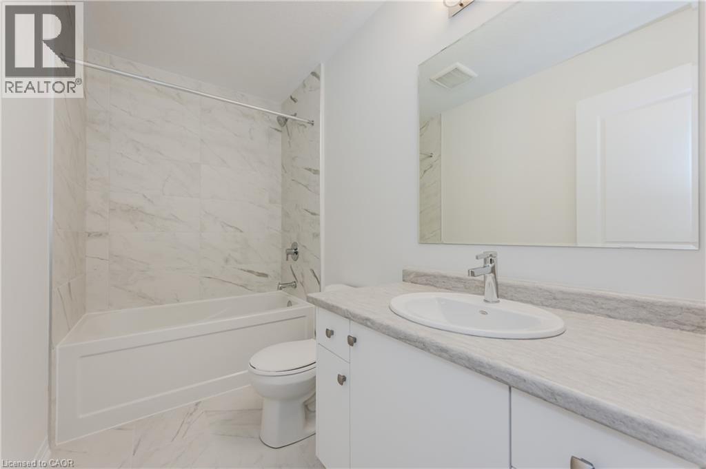 15 Urbane Boulevard, Kitchener, Ontario  N2E 0H8 - Photo 23 - 40824714