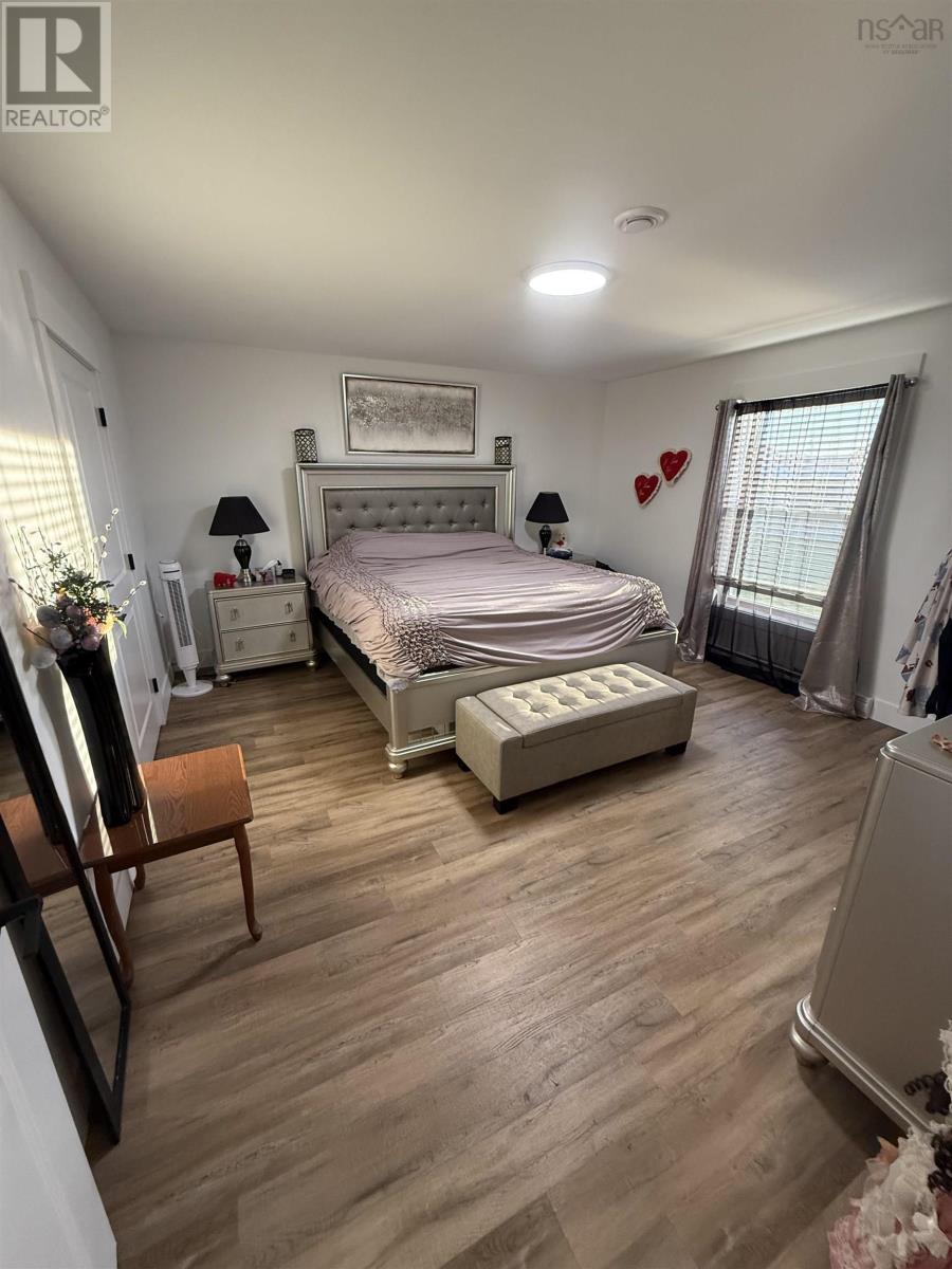 57 Michael Street, Sydney, Nova Scotia  B1P 0J6 - Photo 12 - 202601026