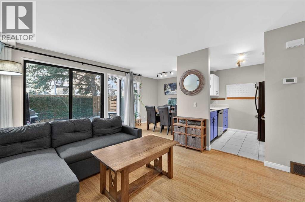 5, 111 Grier Terrace Ne, Calgary, Alberta  T2K 5Y6 - Photo 4 - A2305771