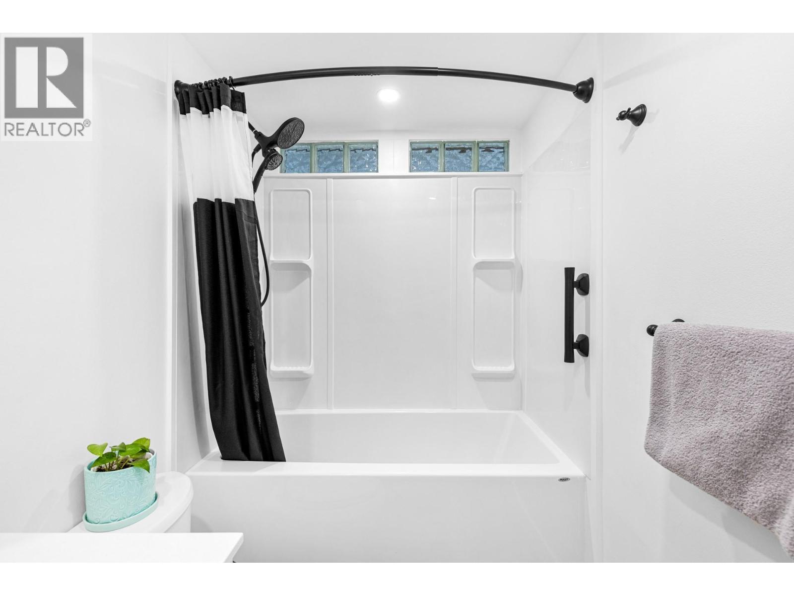 9020 Jim Bailey Road Unit# 58, Kelowna, British Columbia  V4V 1E5 - Photo 16 - 10383796