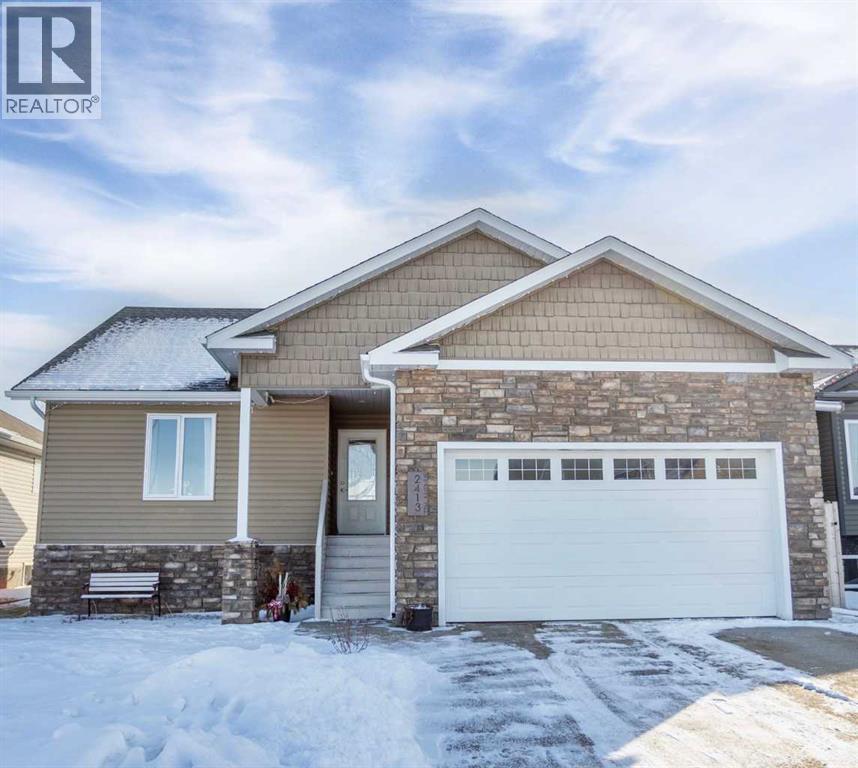 2413 7 Avenue, Wainwright, Alberta  T9W 0B6 - Photo 1 - A2291893