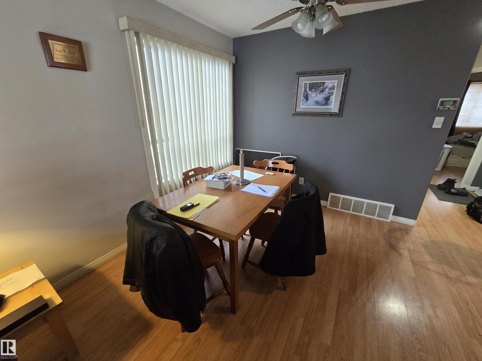 176 River Pt Nw, Edmonton, Alberta  T5A 4Y5 - Photo 6 - E4453864