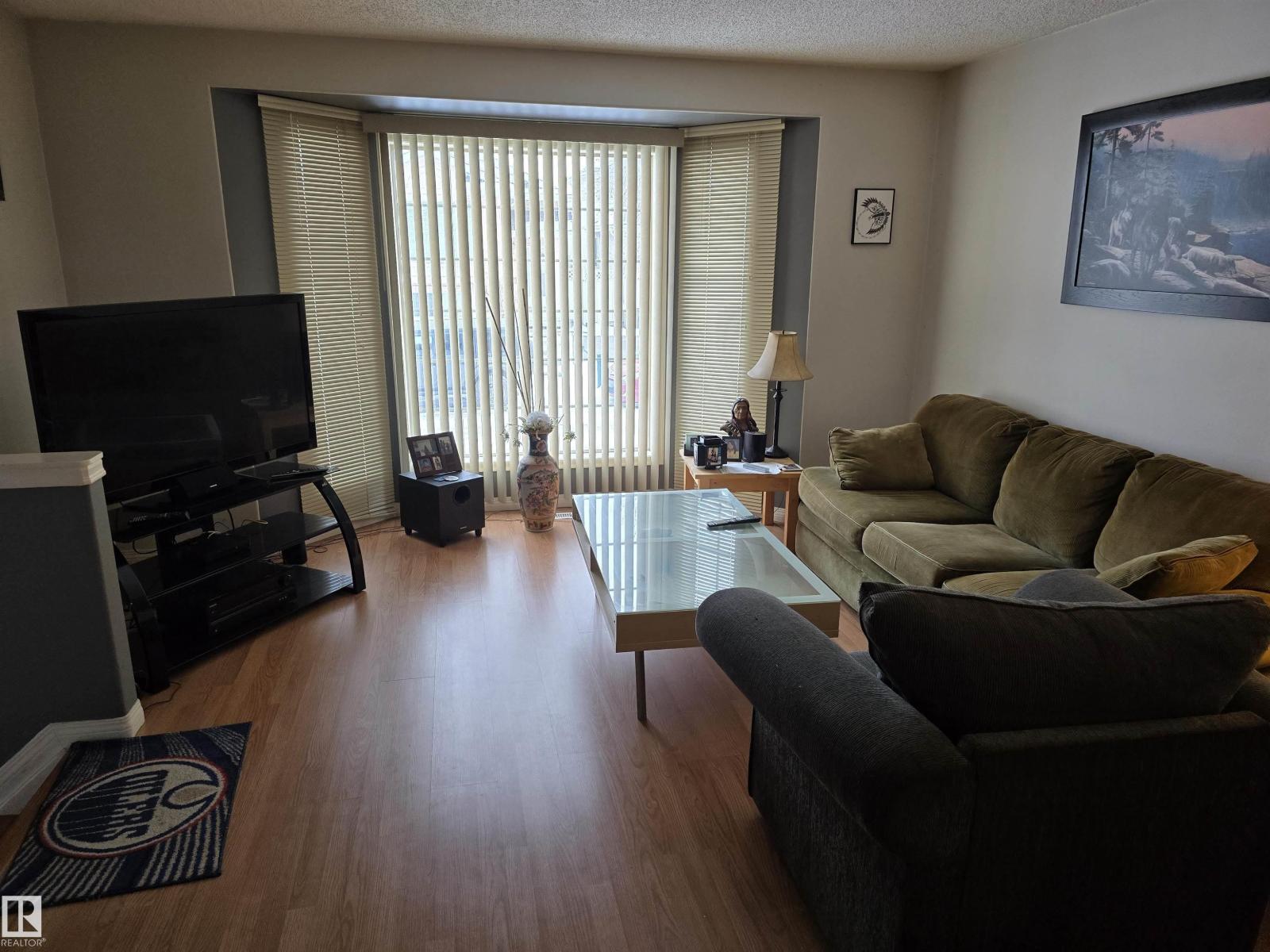 176 River Pt Nw, Edmonton, Alberta  T5A 4Y5 - Photo 3 - E4453864