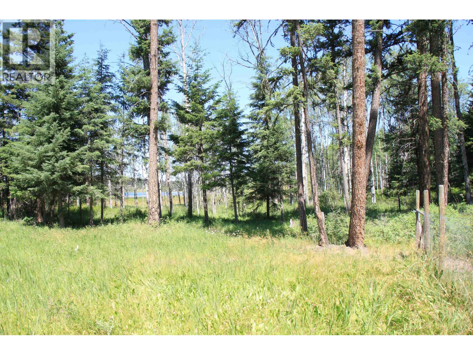 5371 Kallum Drive, 108 Mile Ranch, British Columbia  V0K 2Z0 - Photo 10 - R3116510