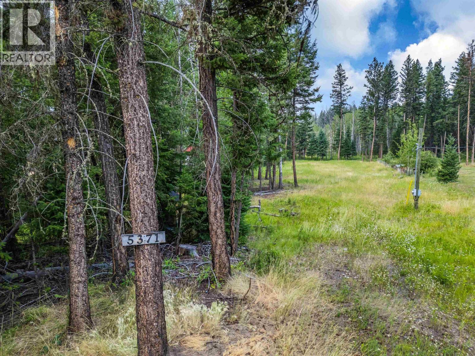 5371 Kallum Drive, 108 Mile Ranch, British Columbia  V0K 2Z0 - Photo 7 - R3116510