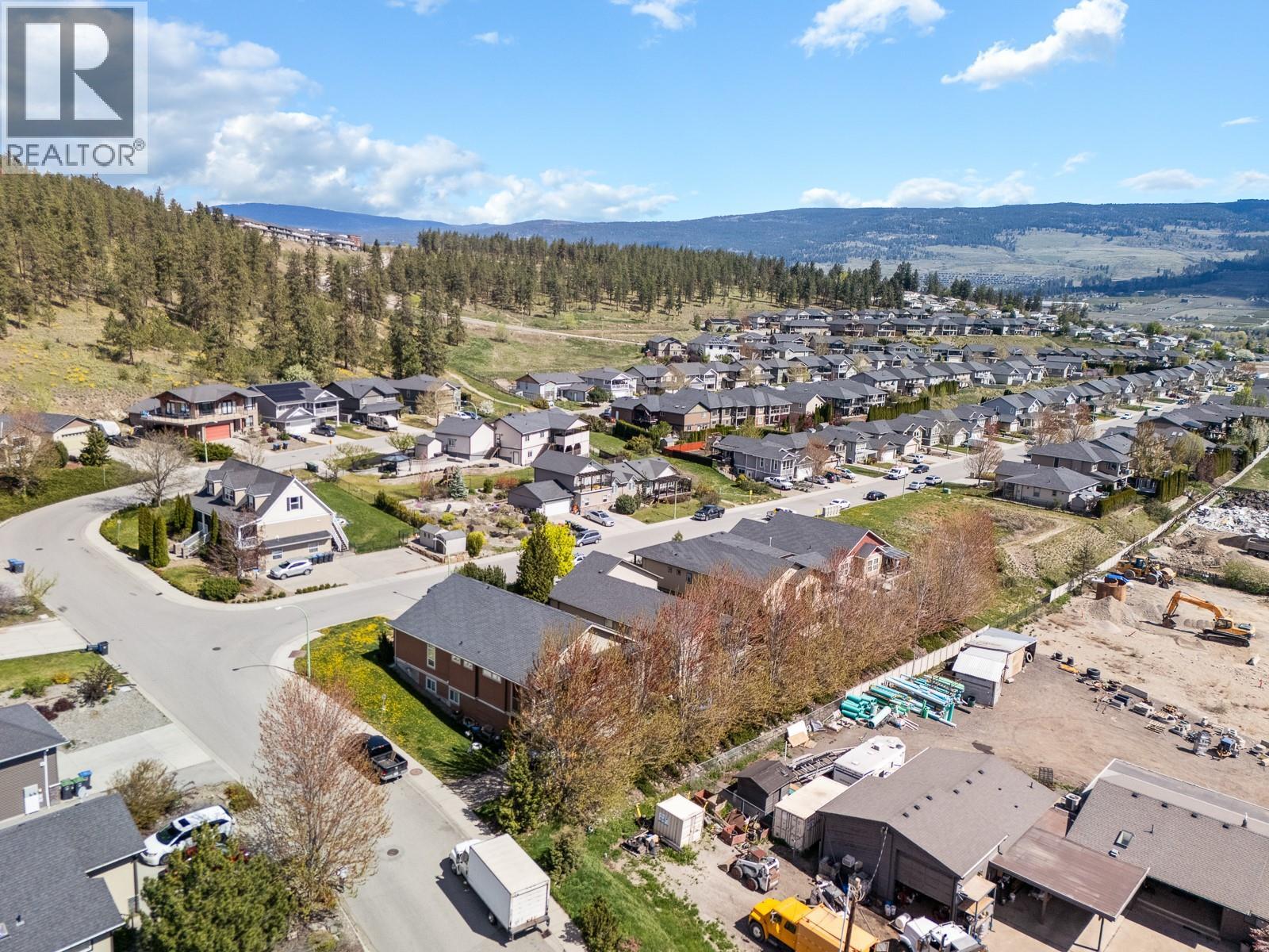 3007 Shetland Road, Kelowna, British Columbia  V1V 3A7 - Photo 46 - 10384895