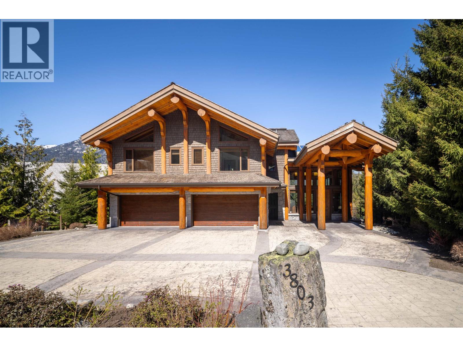 3803 SUNRIDGE PLACE, Whistler, British Columbia