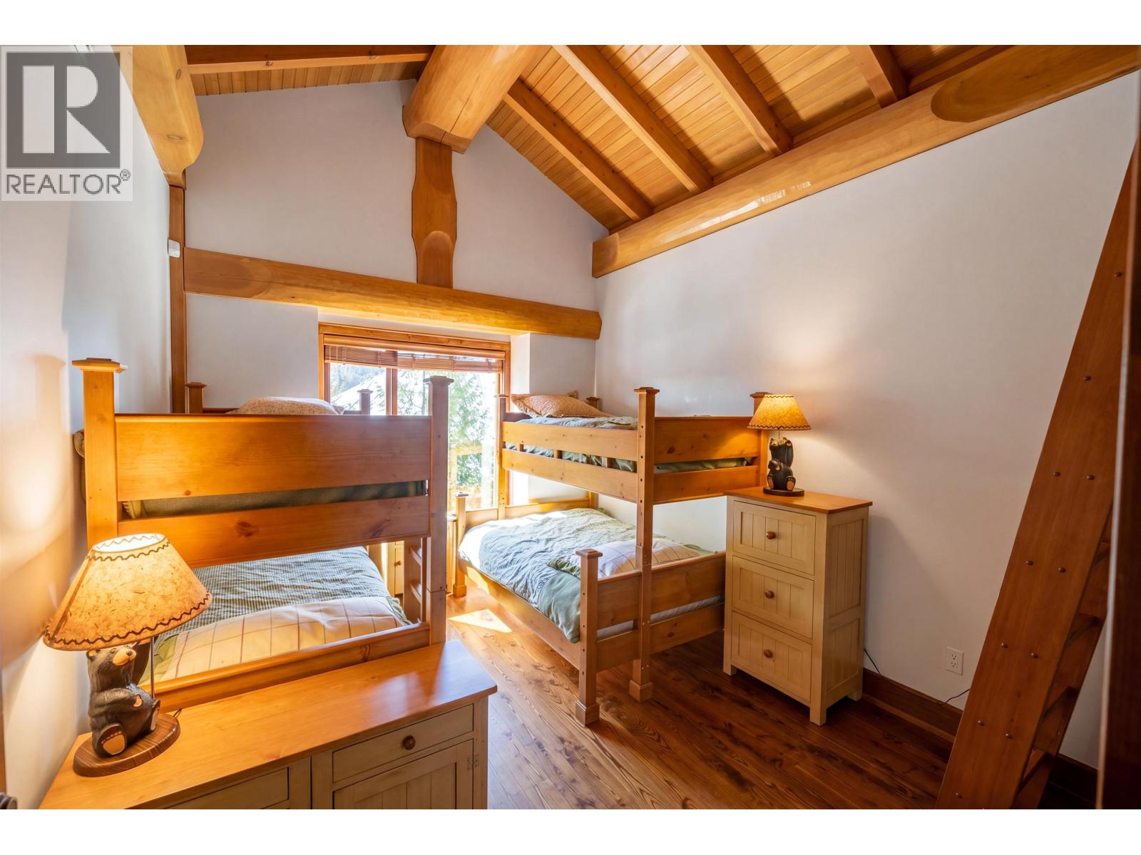 3803 Sunridge Place, Whistler, British Columbia  V0N 1B3 - Photo 24 - R3116508