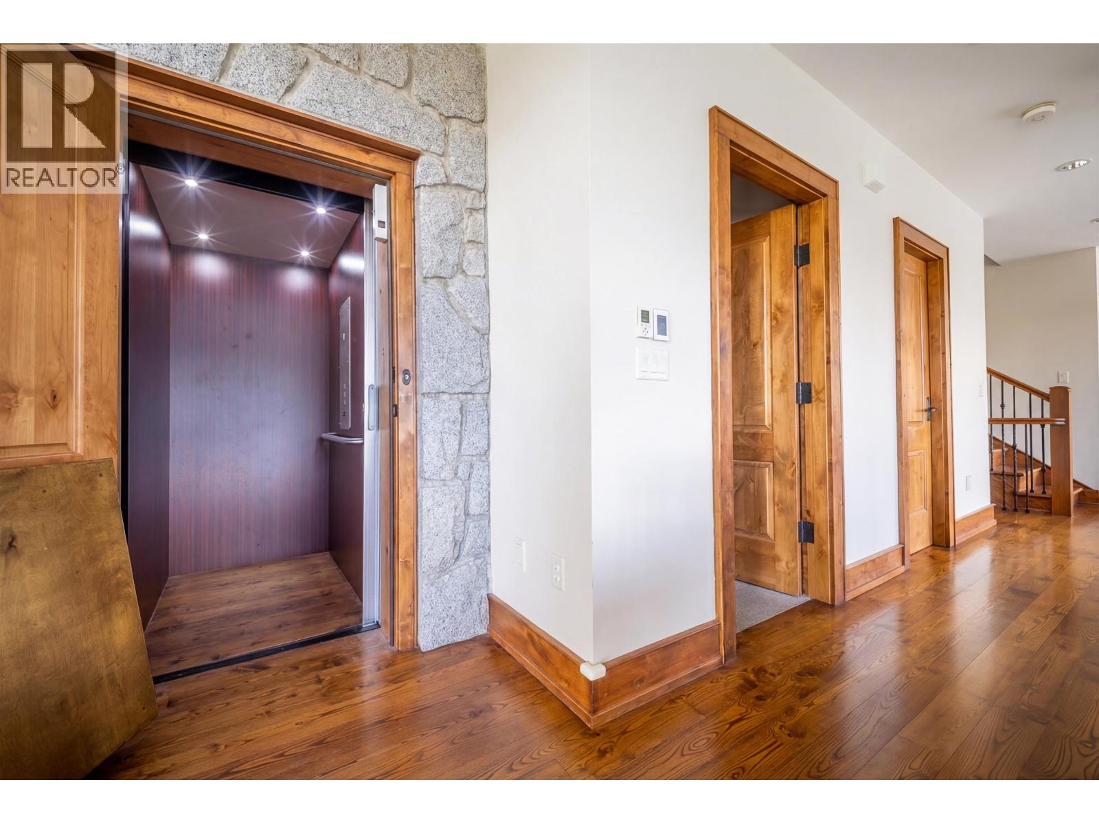 3803 Sunridge Place, Whistler, British Columbia  V0N 1B3 - Photo 39 - R3116508