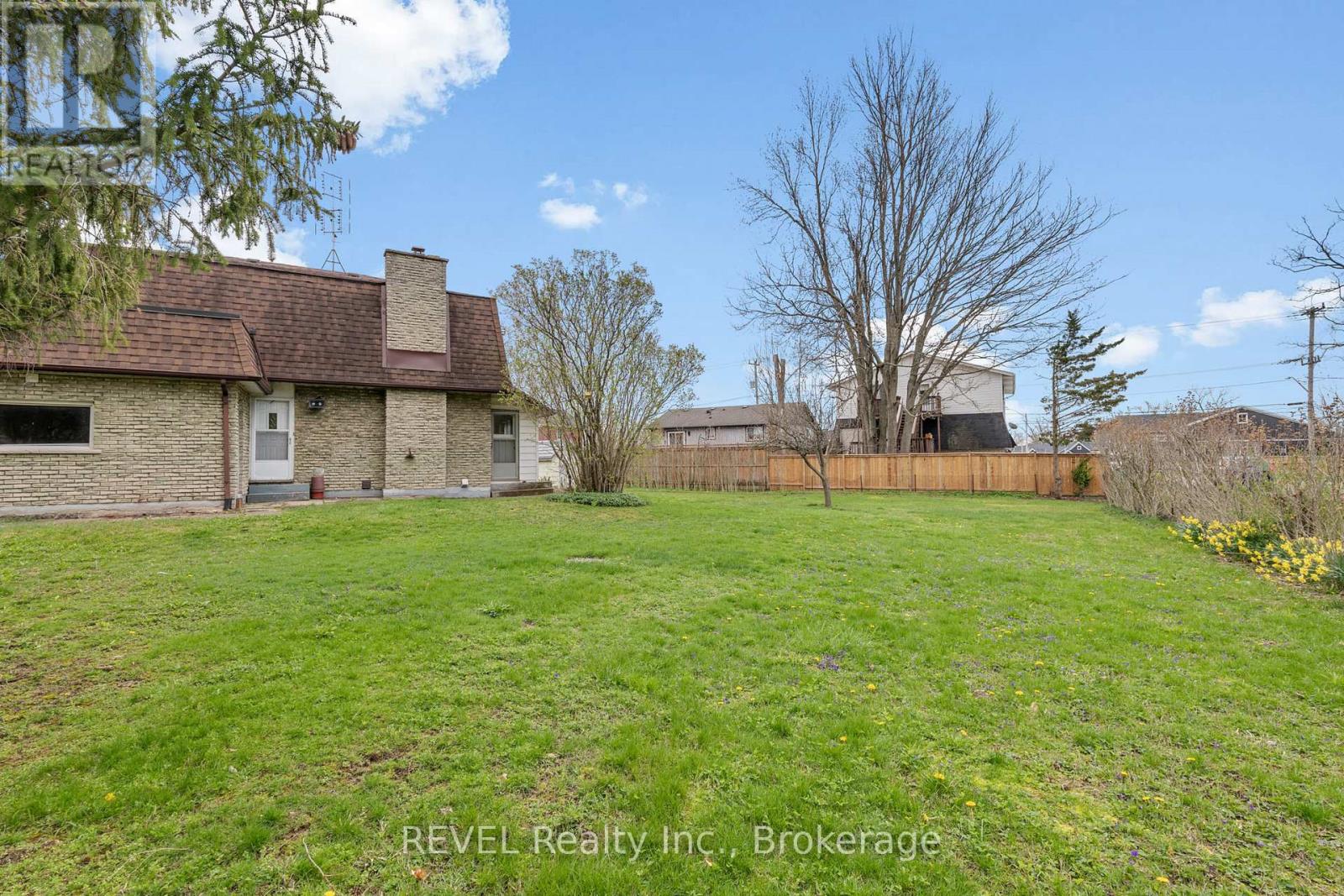 19 St George Court, Fort Erie, Ontario  L0S 1B0 - Photo 41 - X13055142