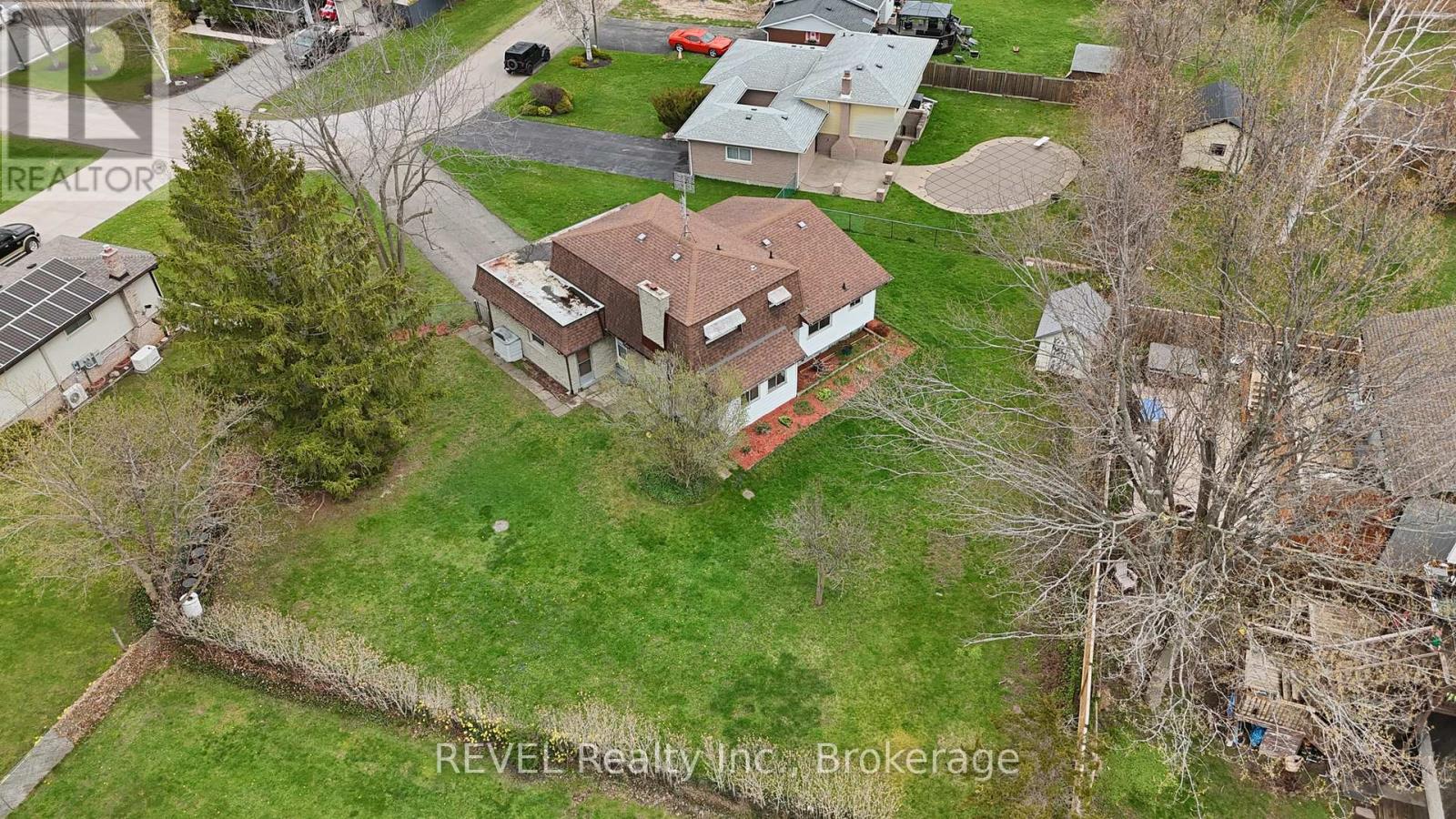 19 St George Court, Fort Erie, Ontario  L0S 1B0 - Photo 43 - X13055142