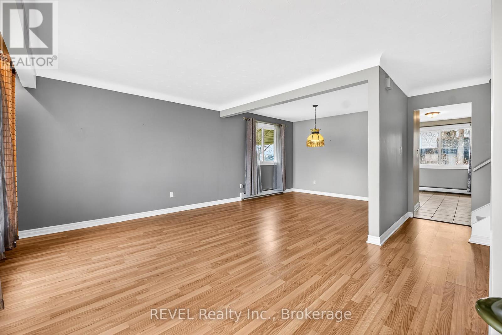 19 St George Court, Fort Erie, Ontario  L0S 1B0 - Photo 6 - X13055142