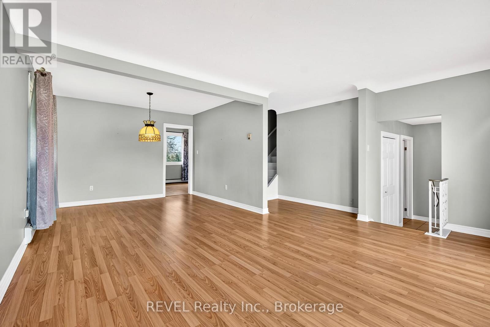 19 St George Court, Fort Erie, Ontario  L0S 1B0 - Photo 8 - X13055142