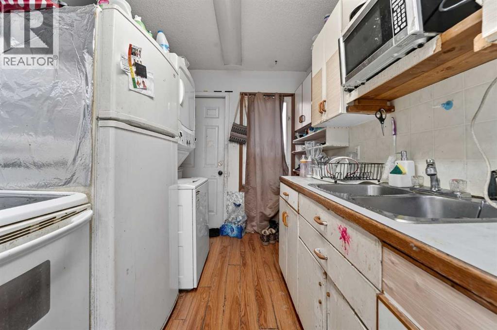 987-989 Elm Street, Pincher Creek, Alberta  T0K 1W0 - Photo 33 - A2305993