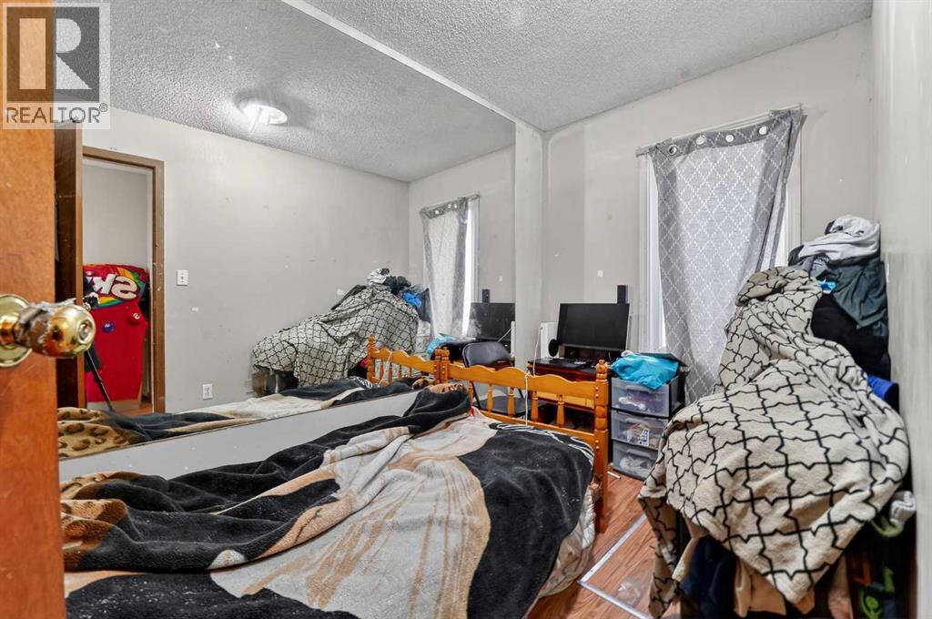 987-989 Elm Street, Pincher Creek, Alberta  T0K 1W0 - Photo 35 - A2305993