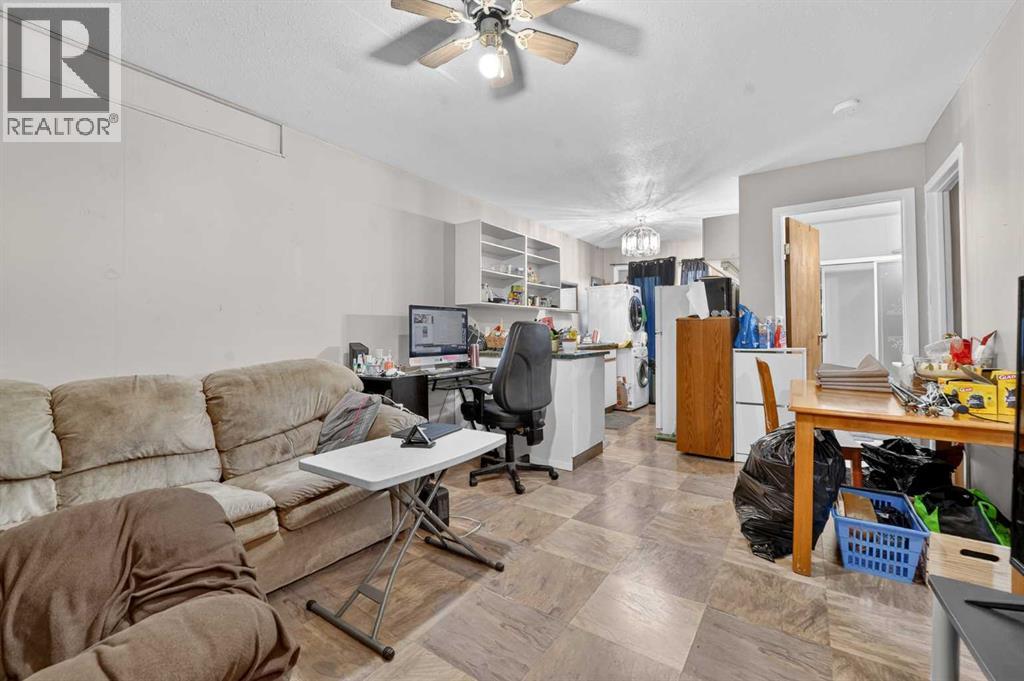 987-989 Elm Street, Pincher Creek, Alberta  T0K 1W0 - Photo 6 - A2305993