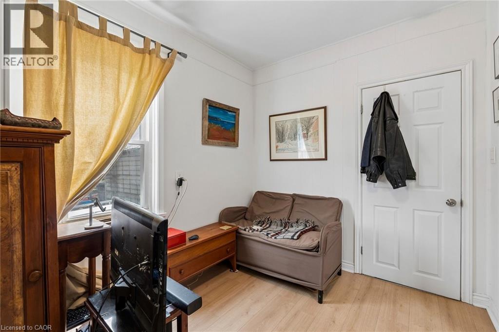 26 Albina Street, Welland, Ontario  L3C 1P3 - Photo 14 - 40824707