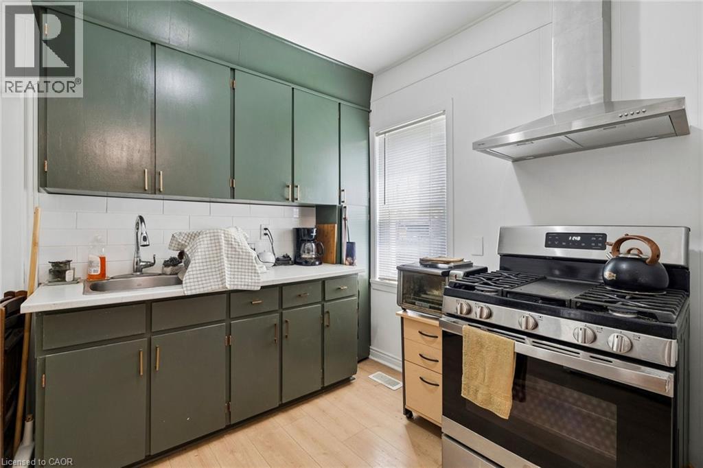 26 Albina Street, Welland, Ontario  L3C 1P3 - Photo 17 - 40824702