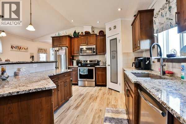 308 Spurline Avenue, Coaldale, Alberta  T1M 0B1 - Photo 9 - A2305714