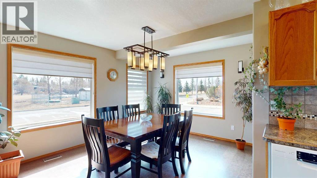 5404 49a Avenue, Alix, Alberta  T0C 0B0 - Photo 13 - A2301574