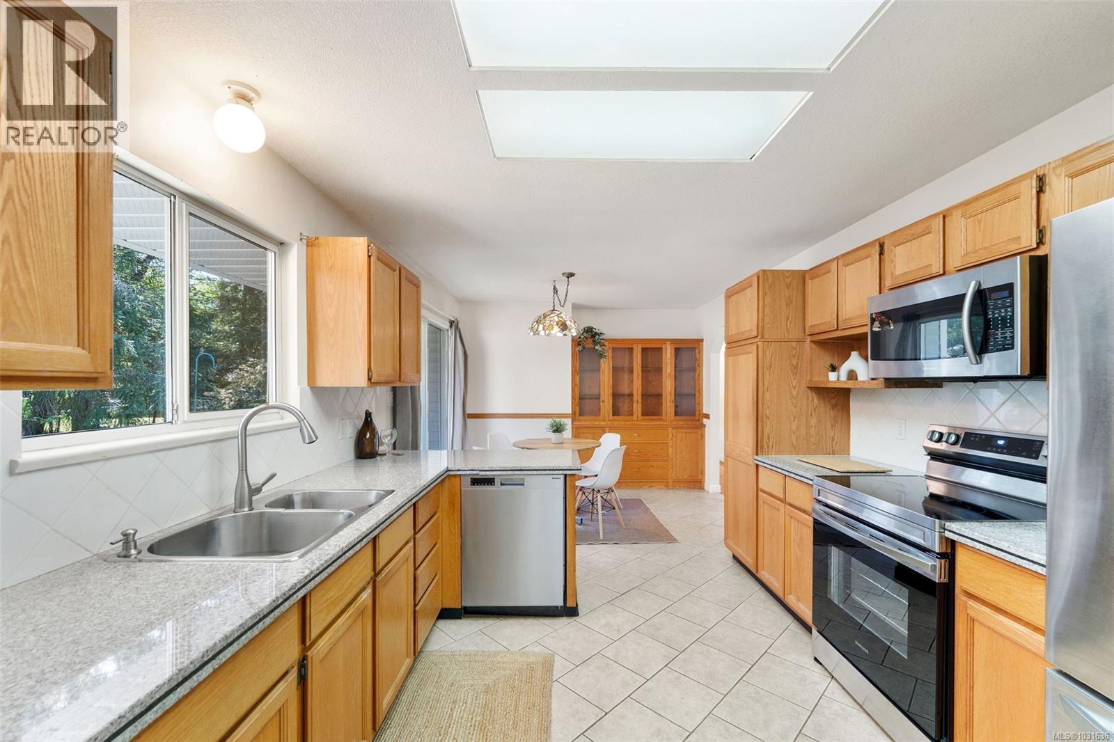 2362 Nanoose Rd, Nanoose Bay, British Columbia  V9P 9E6 - Photo 32 - 1031636