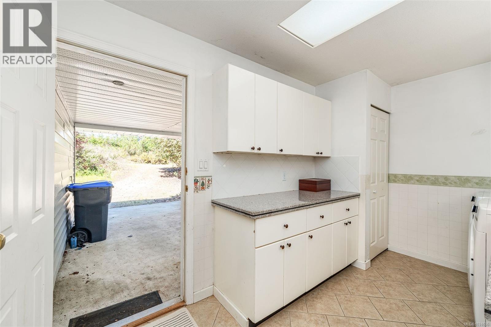 2362 Nanoose Rd, Nanoose Bay, British Columbia  V9P 9E6 - Photo 39 - 1031636