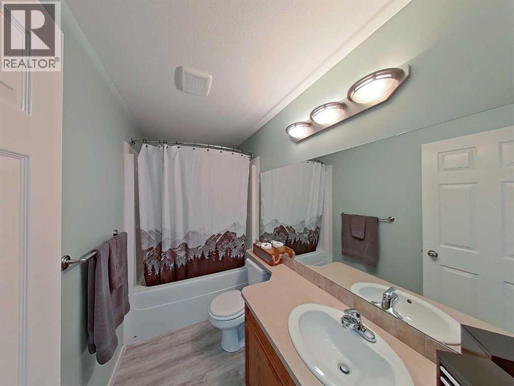4414 58 Streetclose, Rocky Mountain House, Alberta  T4T 0A4 - Photo 16 - A2305213