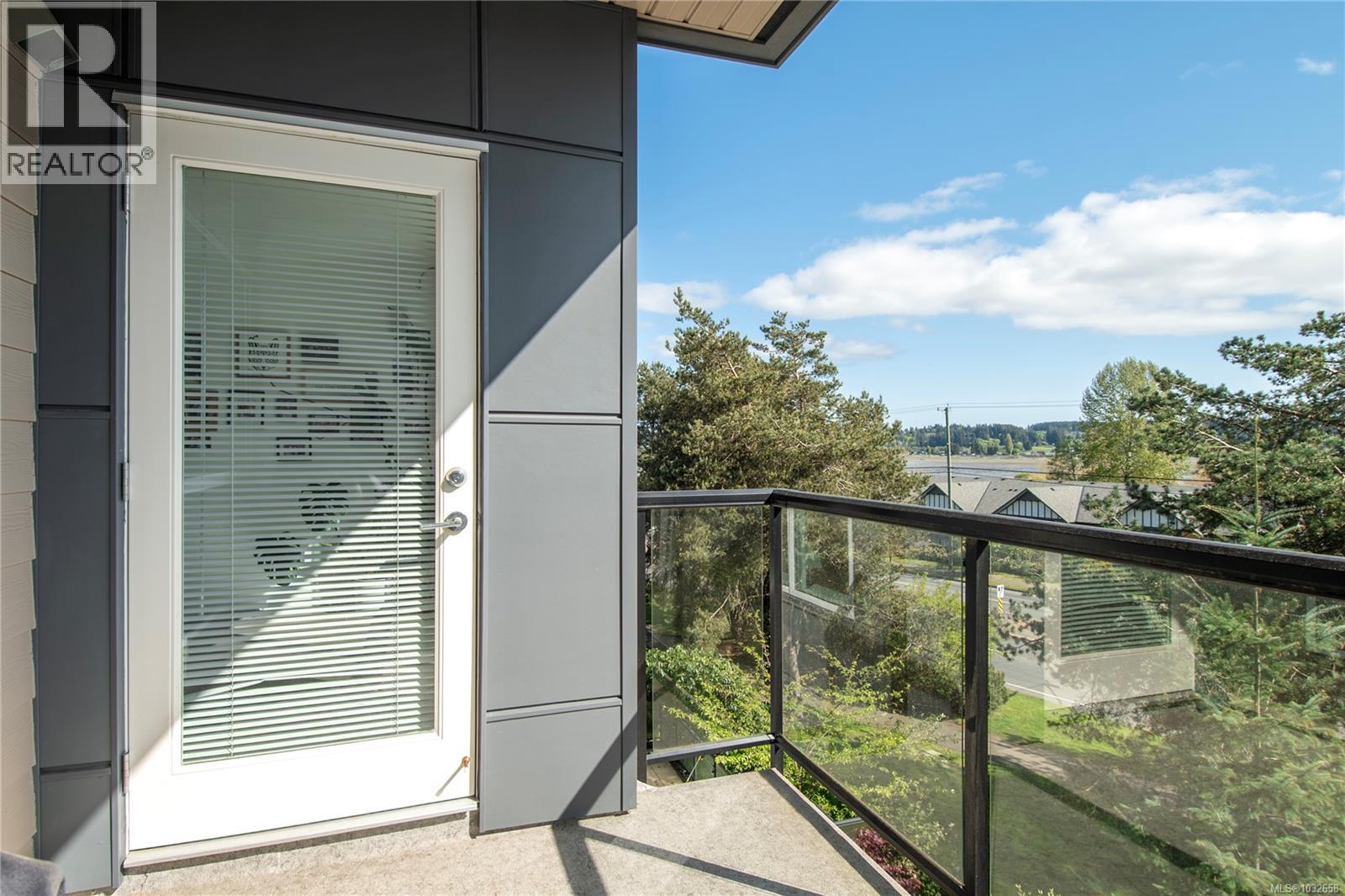 305 3070 Kilpatrick Ave, Courtenay, British Columbia  V9N 0G7 - Photo 11 - 1032658