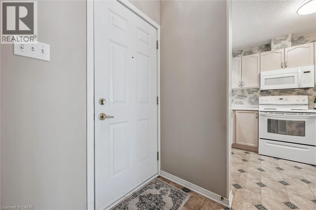 21 Foell Street Unit# 6, Baden, Ontario  N3A 2V6 - Photo 3 - 40824750