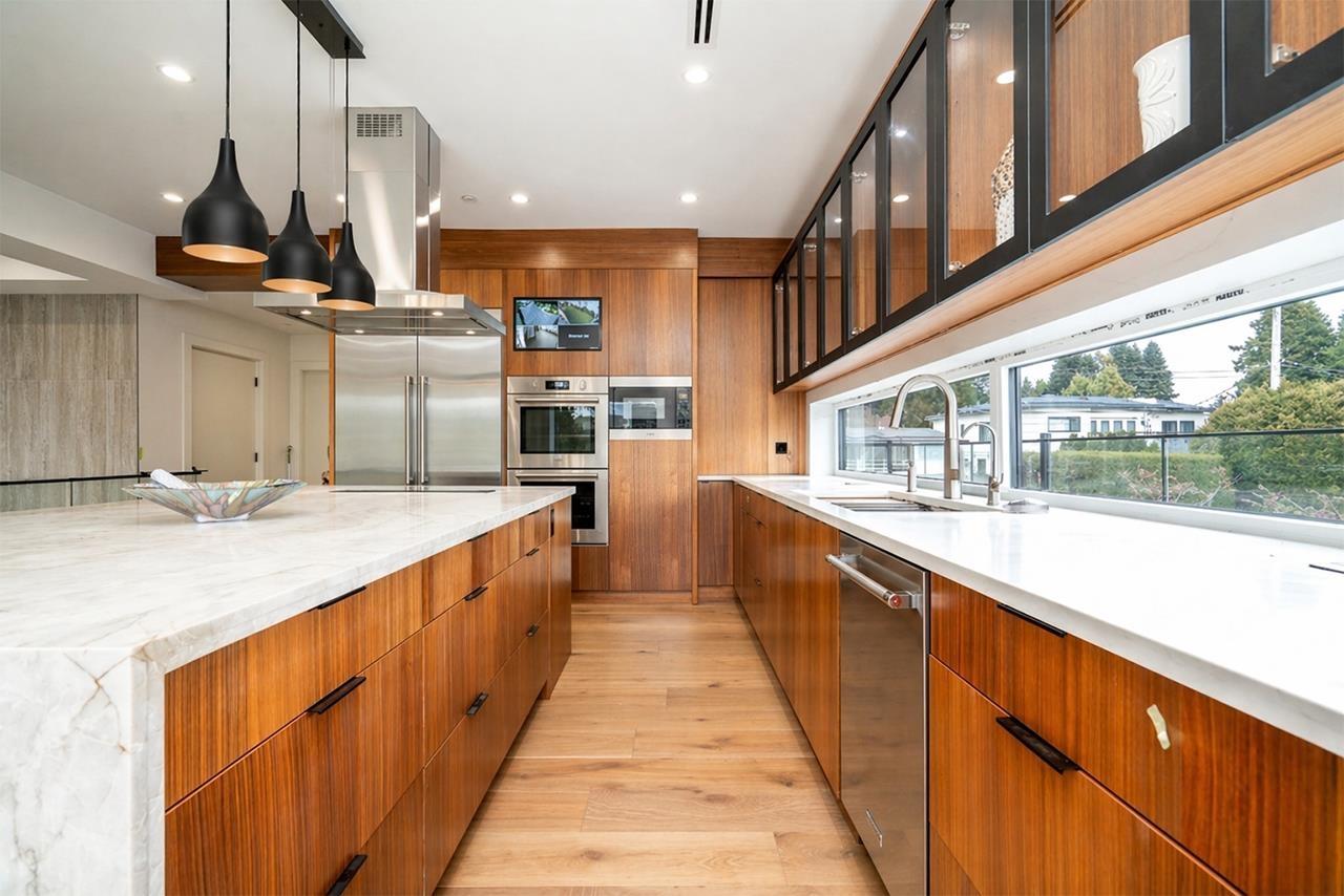 13821 Malabar Avenue, White Rock, British Columbia  V4B 2X8 - Photo 11 - R3116024