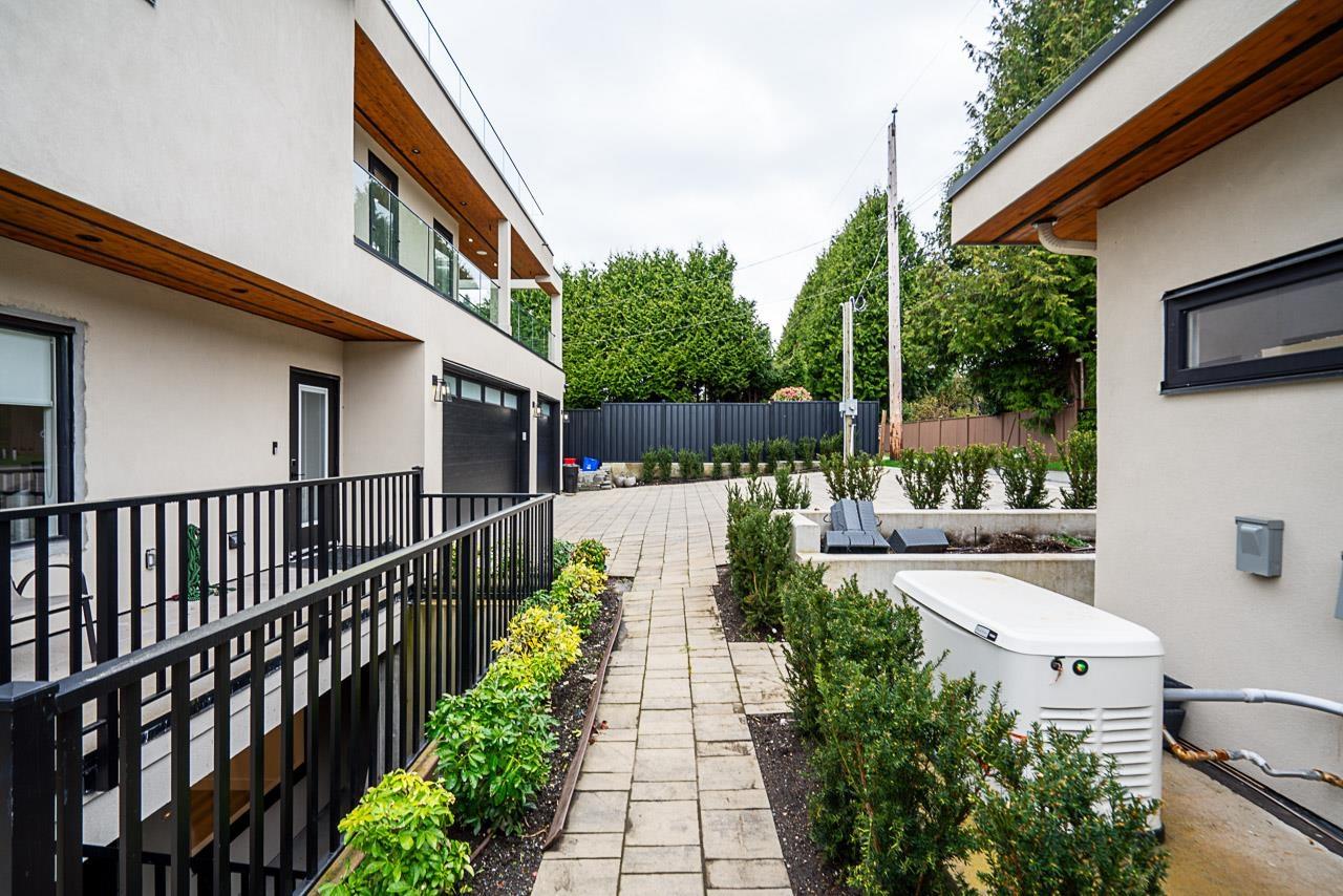 13821 Malabar Avenue, White Rock, British Columbia  V4B 2X8 - Photo 40 - R3116024