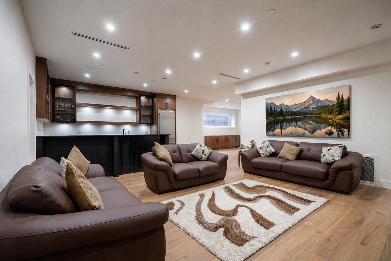 13821 Malabar Avenue, White Rock, British Columbia  V4B 2X8 - Photo 32 - R3116024