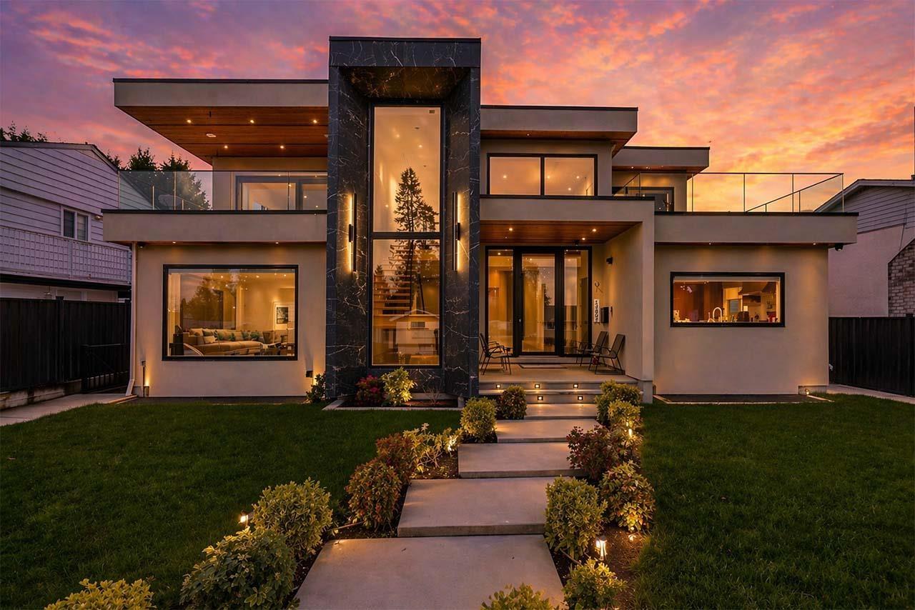 13821 MALABAR AVENUE, white rock, British Columbia