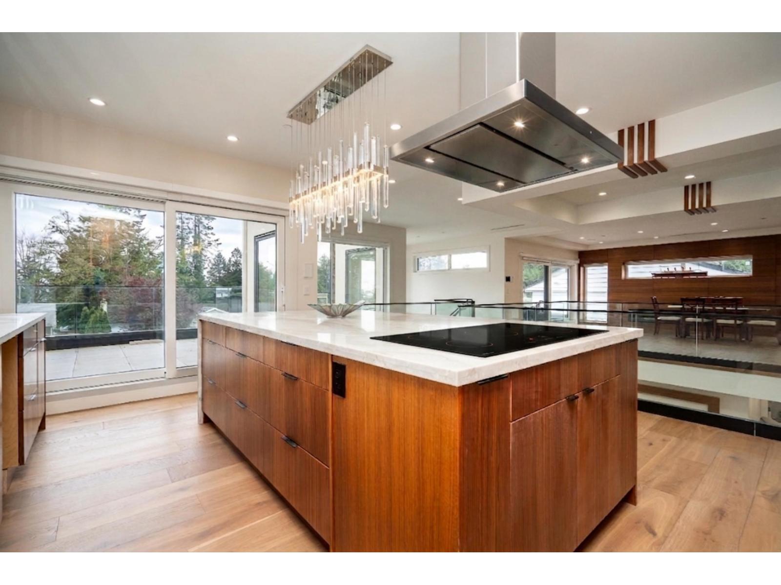 13821 Malabar Avenue, White Rock, British Columbia  V4B 2X8 - Photo 9 - R3116024