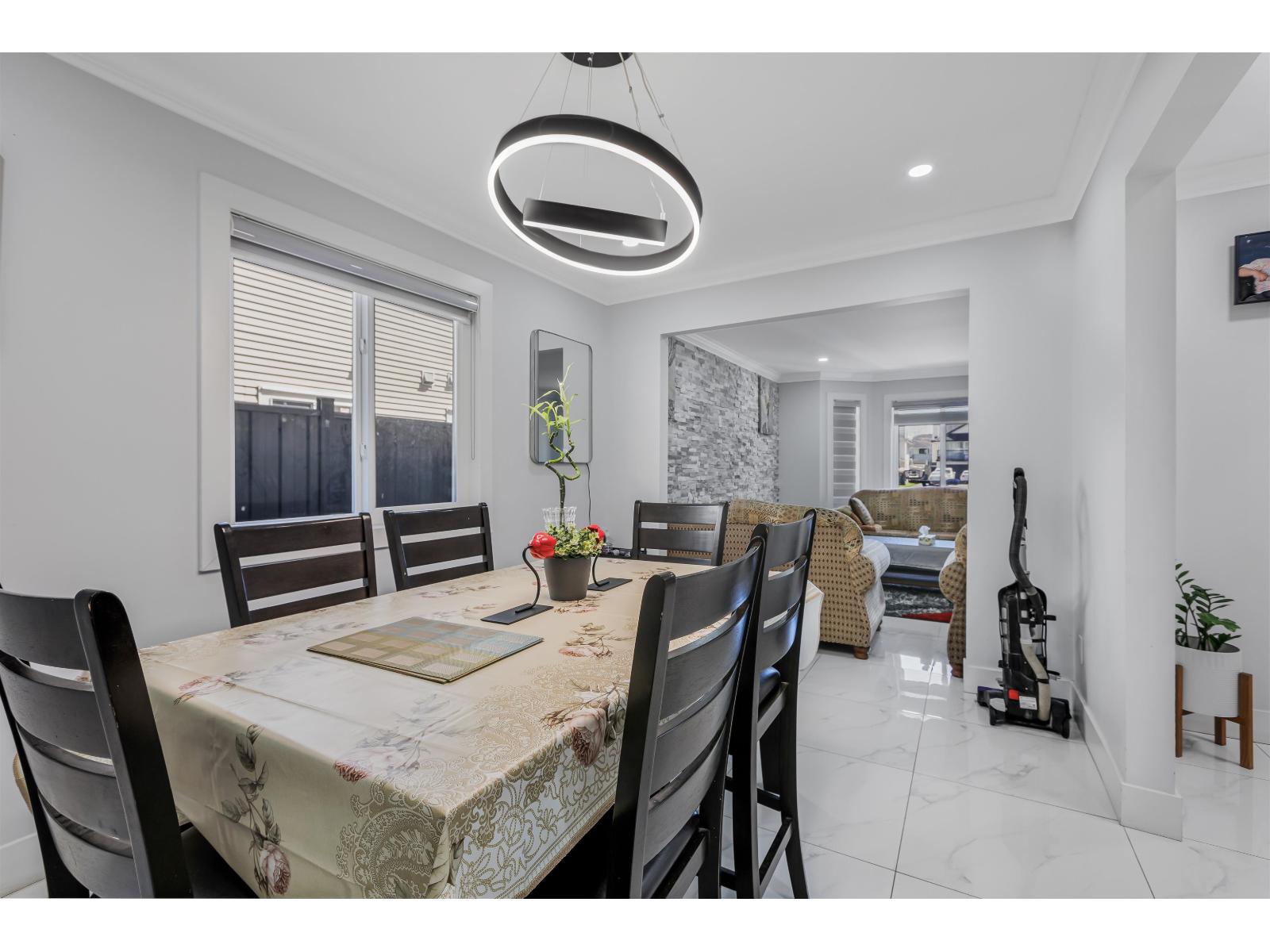 12227 68a Avenue, Surrey, British Columbia  V3W 0X3 - Photo 6 - R3116948