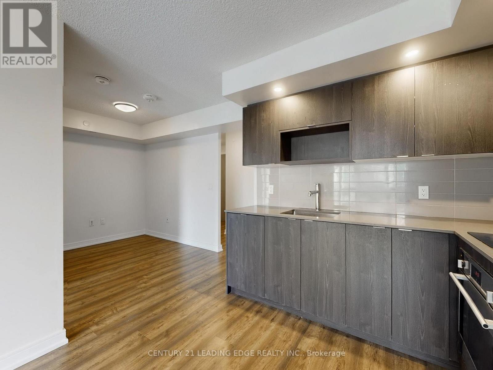 604 - 225 Village Green Square, Toronto, Ontario  M1S 0N4 - Photo 11 - E13055128