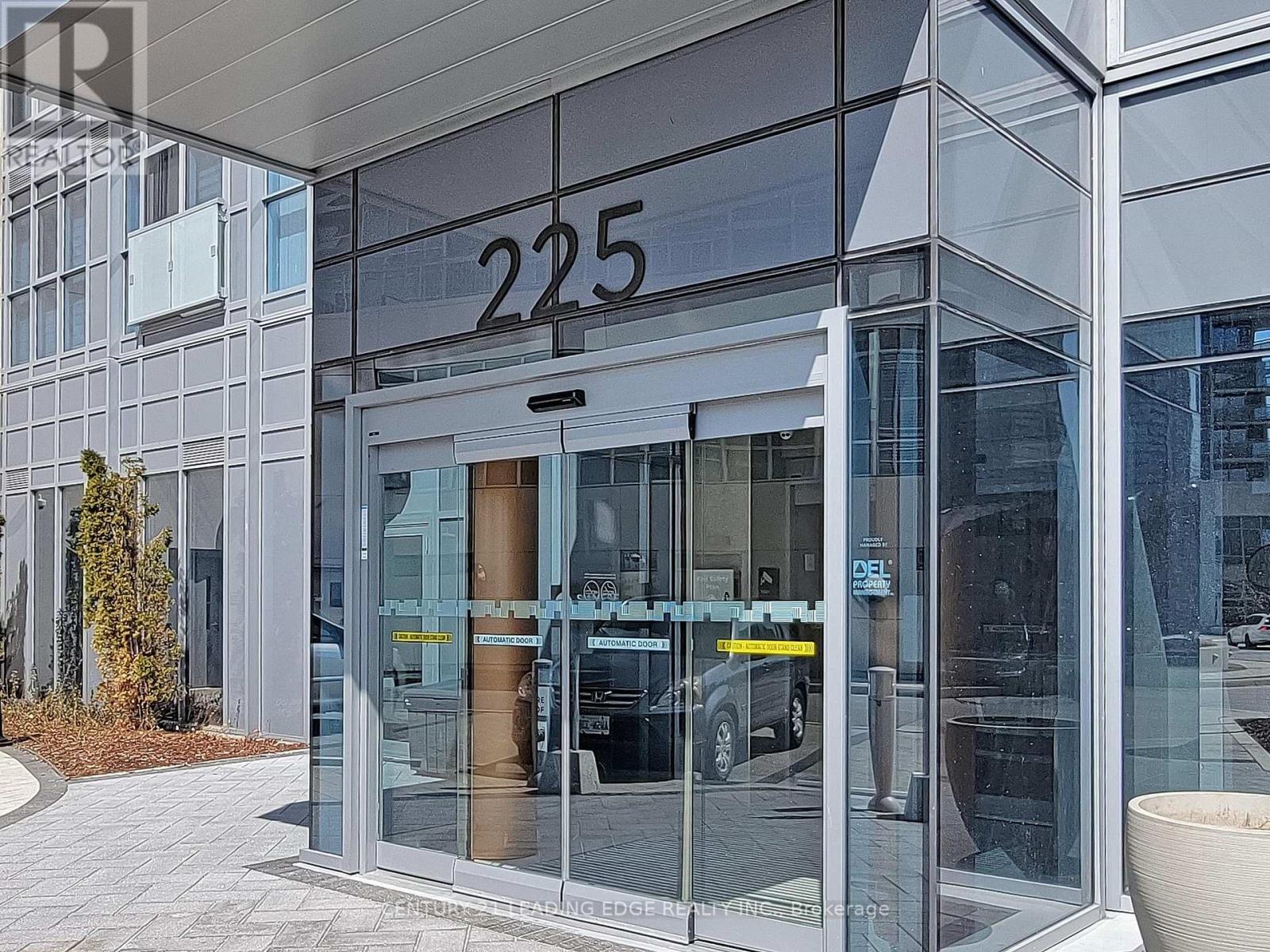 604 - 225 Village Green Square, Toronto, Ontario  M1S 0N4 - Photo 3 - E13055128